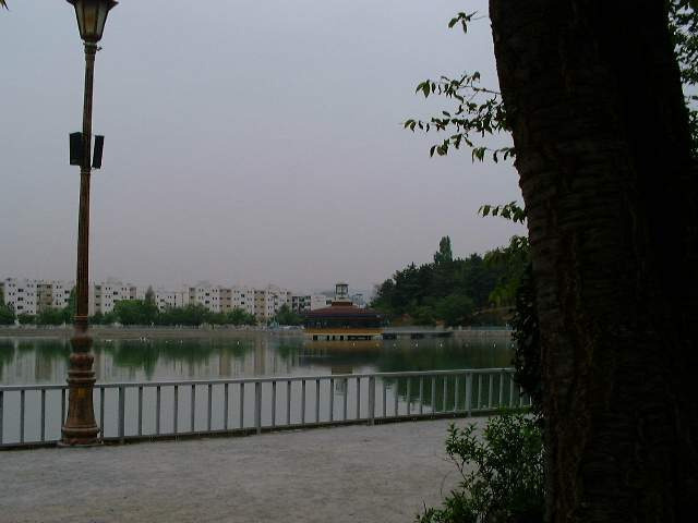 경상남도 창원시 의창구 용지공원과 그 주변 옛 모습.jpg | 인스티즈