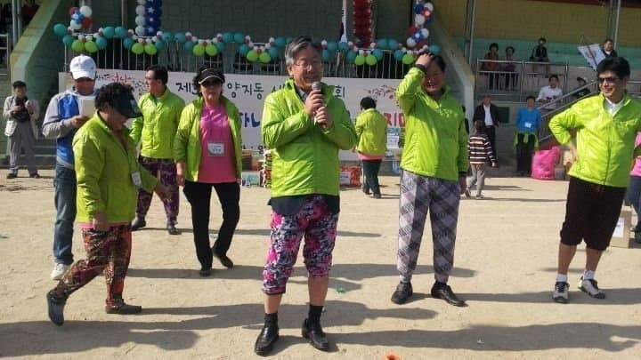 찬대: 성남시장할 때가 제일 행복했다고 해서 사람들이 많이 우시더라고요~ 재명: 그래요? 진짜.. 진짜 그랬어 | 인스티즈