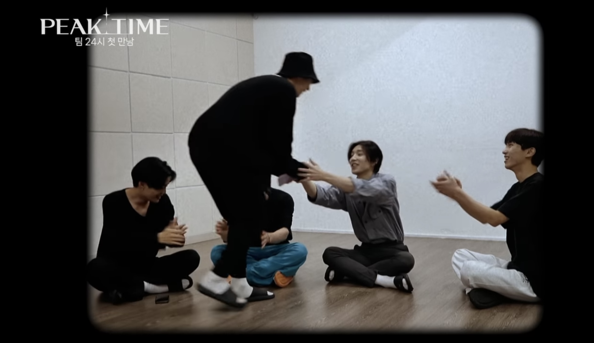 [피크타임] 다수의 INFP가 모였을 때 | 인스티즈