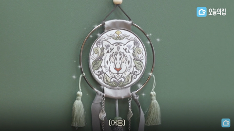 한국적인 감성과 현대 소품을 사용해 방꾸미기 | 인스티즈