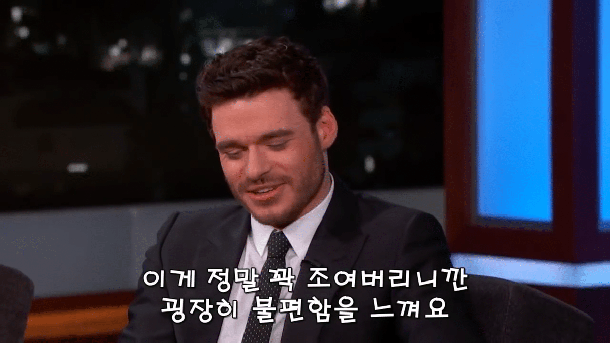 남자배우들이 꽉 끼는 타이즈를 입을때 중요부위를 가리는 방법.jpg | 인스티즈