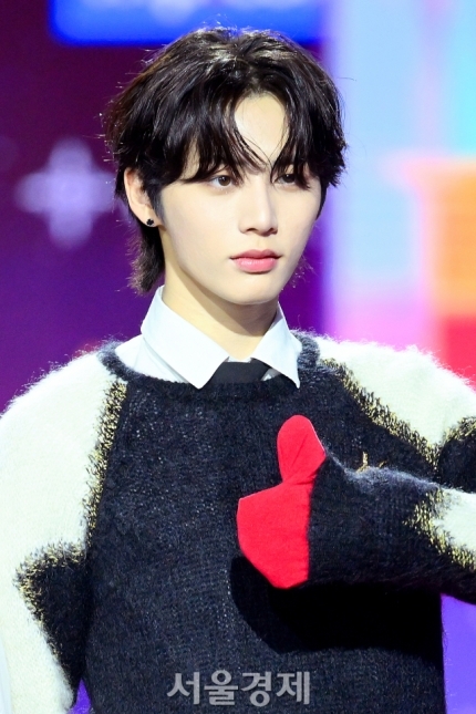25일,가요대전 레드카펫 보이그룹들 | 인스티즈