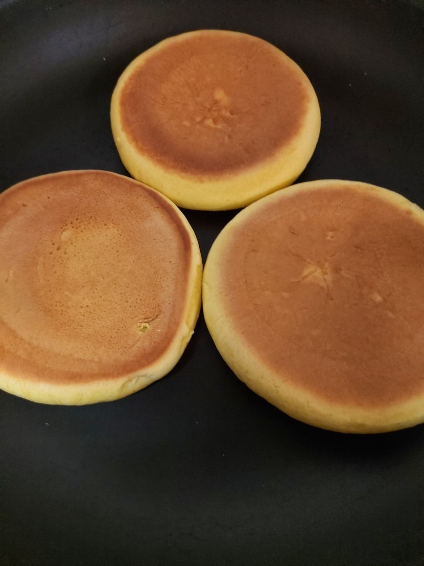 한 번 먹기 시작하면 끝도 없이 들어간다는 그 빵.jpg | 인스티즈