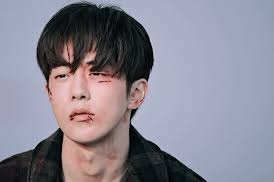 수트다뺏고 머리내리고 웃음기 싸악 빼서 독기만 가득해야하는 남배우들 | 인스티즈