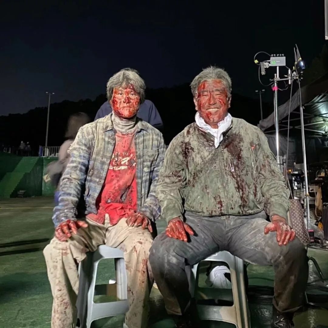 촬영장 조금이라도 벗어나면 개큰일남 | 인스티즈