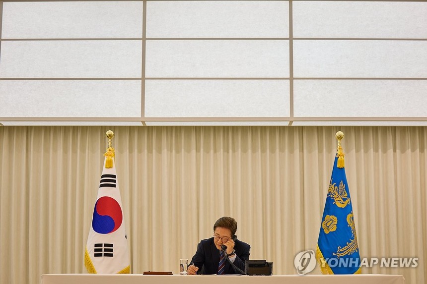 헐 이재명 컴퓨터 생겼다 | 인스티즈