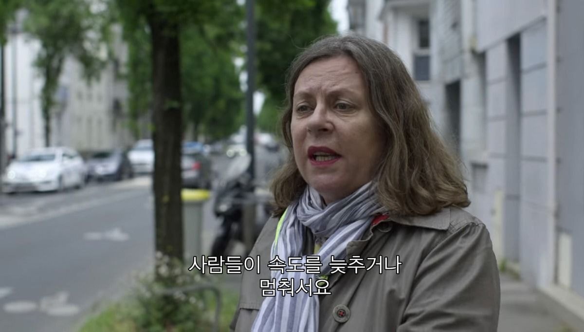 백작가문이었던 가족이 단체로 실종됐는데 며칠 뒤 친척들에게 편지 한통이 왔다 | 인스티즈