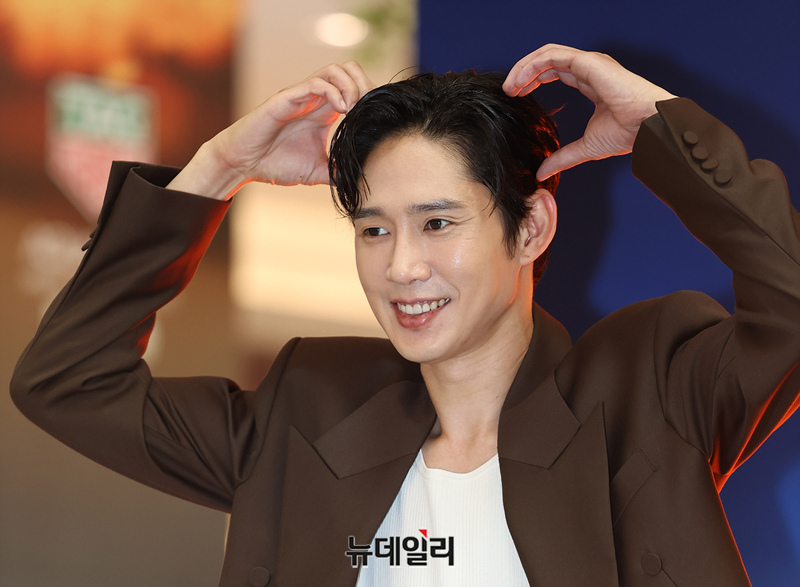 오늘자 배우 박성훈,위하준,강태오 기사사진 | 인스티즈