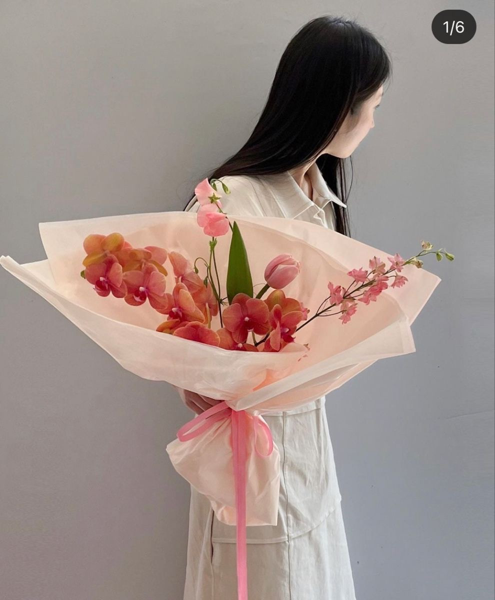 🙋: 싼티 안 나는 걸로 주세요... 주문하신 꽃다발 나왔습니다 💐🪻 | 인스티즈