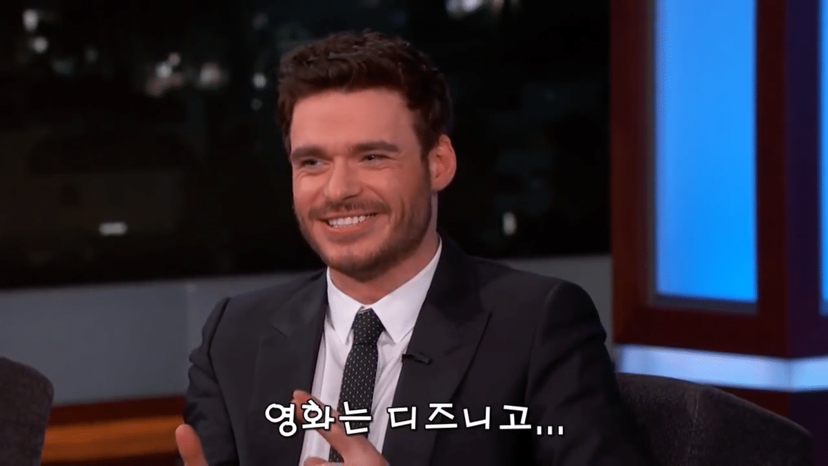 남자배우들이 꽉 끼는 타이즈를 입을때 중요부위를 가리는 방법.jpg | 인스티즈