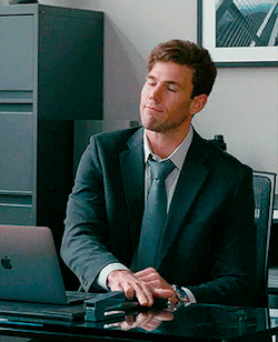 15금인데 이래도 되나 싶은 혐관클리셰 로코 영화.jpgif | 인스티즈