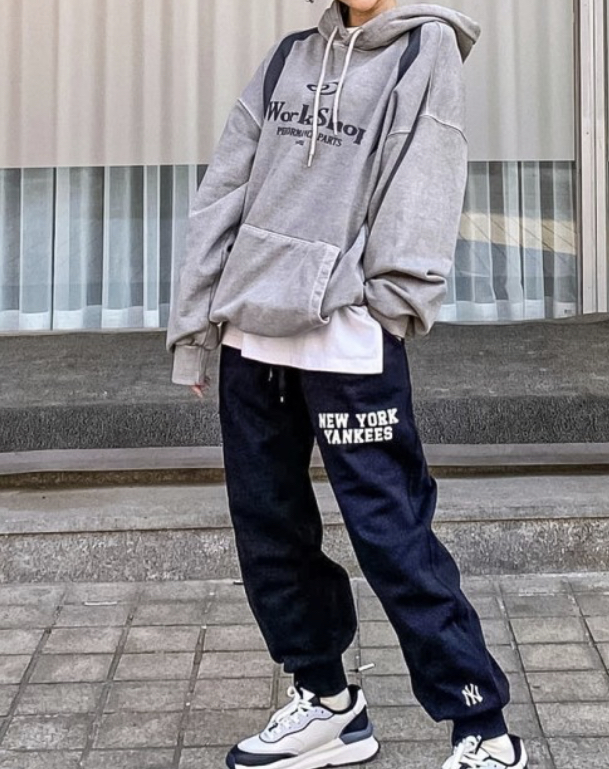 나이 먹고 뭔가 진중한 느낌으로다가 입고싶을 때가 있는데 느끼하고 자켓을 데일리로 입고싶은데도 느끼해서 슬픈 달글 | 인스티즈