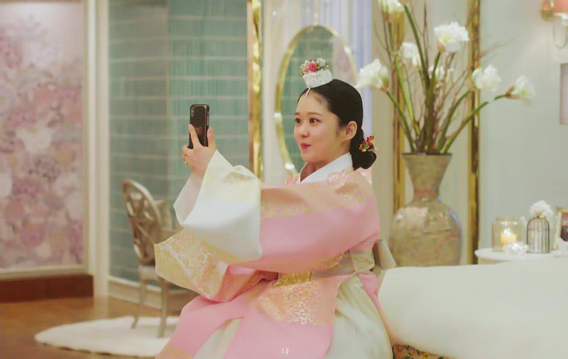 드라마 궁 원작자가 처음에 생각했던 채경,이신 역 배우들.gif | 인스티즈