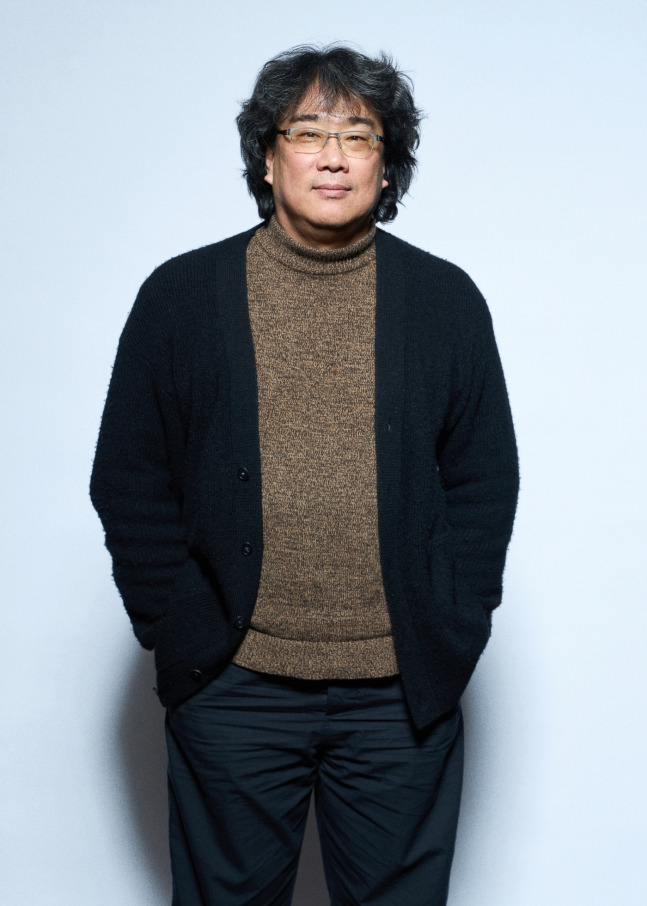 봉준호 "상영 중 휴대폰 불빛은 상처…누구신지 관찰하기도" [N인터뷰] | 인스티즈
