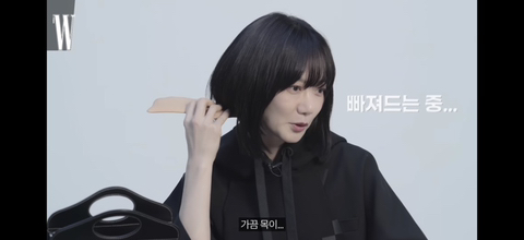 물건을 진짜 오래, 심플하게 쓰는 배두나 왓츠인마이백.jpg | 인스티즈