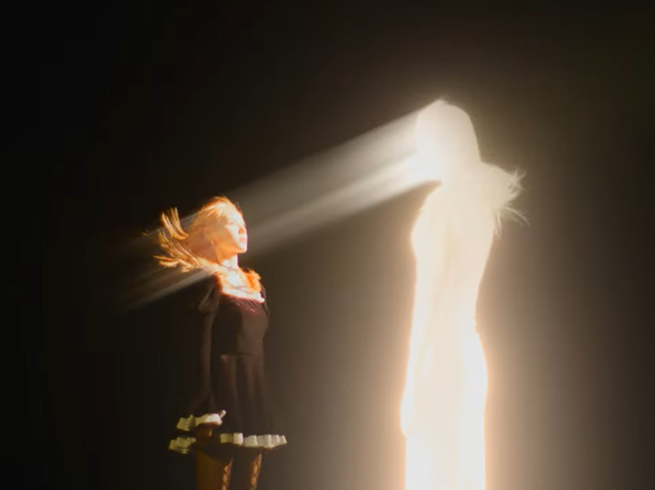 영화 미드소마 느낌 난다는 걸그룹 아르테미스 신곡 MV | 인스티즈