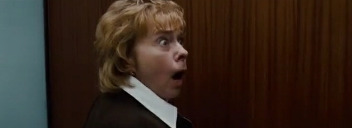 고층 건물 엘리베이터에 갇힌 5명. 이들 중 1명은 사람이 아니다. 데블 | 인스티즈