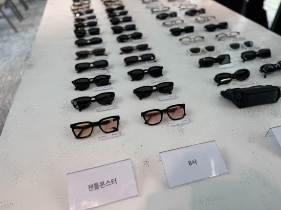 젠틀몬스터 "99.9%” 닮은 제품 생산 업체에 법적 대응 | 인스티즈