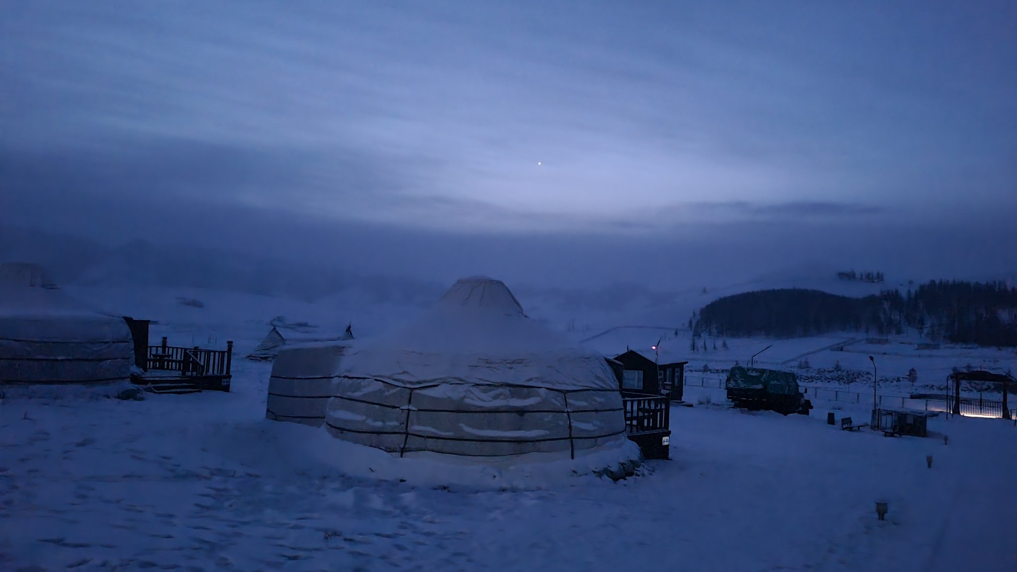 몽골에 가면 생각 정리 하게 돼서 참 좋아.twt | 인스티즈