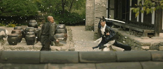 영화 군도에서 관객들이 오해하고 있는 것.gif | 인스티즈