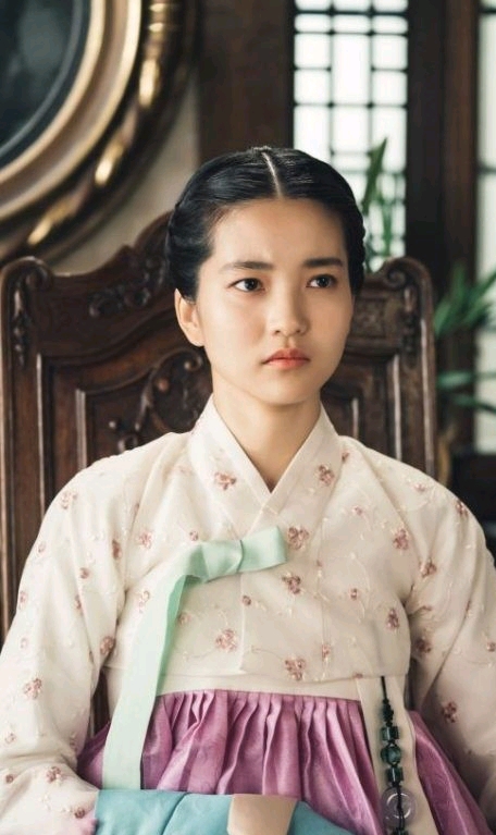 천재지만 여자로 태어나 시대를 잘못만난 비운의 인물 - 첫번째 | 인스티즈