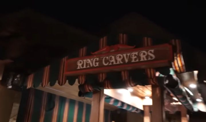 영화처럼 디즈니월드에서 프로포즈 한 유튜버 (웃소 성희 고탱) | 인스티즈