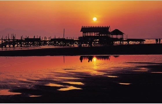 한국에서 가장 유니크한 분위기를 가지고 있는 해수욕장.jpg | 인스티즈