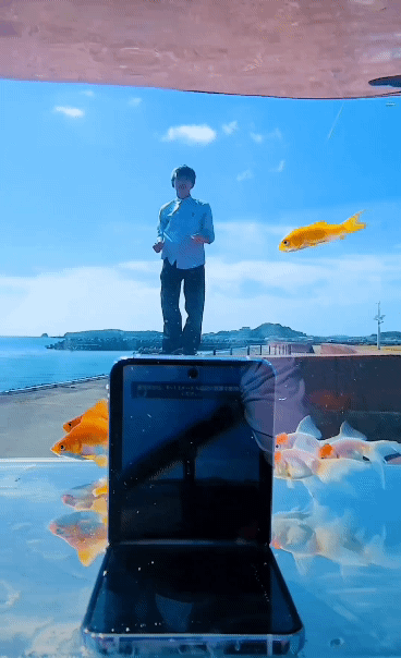 일본 인플루언서가 찍은 제트플립4 영상.gif | 인스티즈