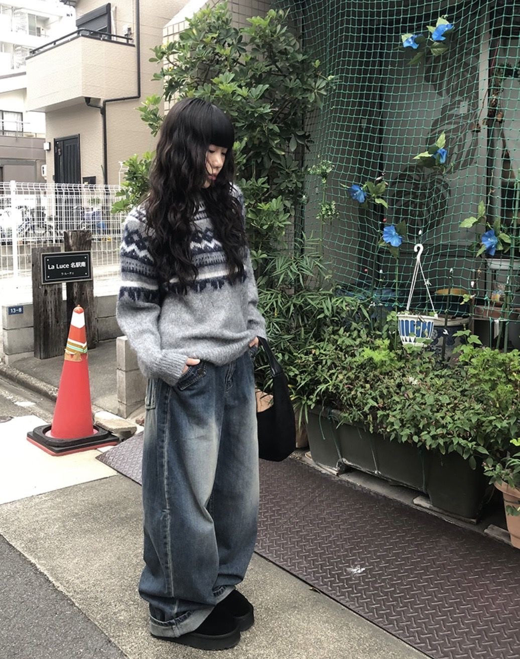 편안한 상의 + 와이드팬츠 + 투박한 신발 = 여자의 가을🍁 | 인스티즈