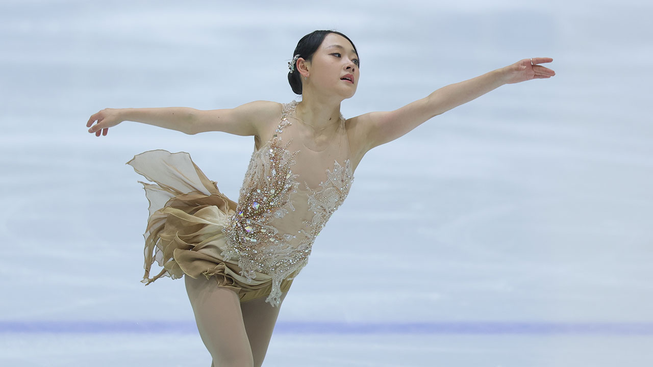 🥇⛸️: 내 건 엄마가 만든 의상이다~🤗 | 인스티즈