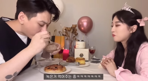 중남이 한국인 여친 생일날 해준것들.jpg | 인스티즈