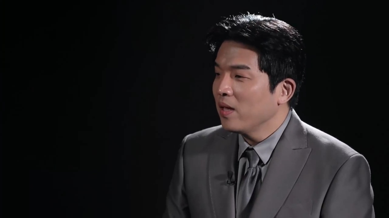 안성재가 흑백요리사2에 입고 나온 수트 중 가장 퍼컬이었던거 같은 수트는? | 인스티즈