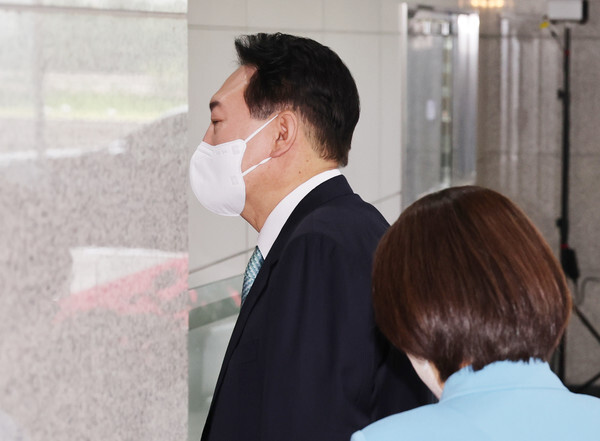 대통령실 "대통령 업무 줄이겠다"···이유를 알아보니 '일이 너무 많다'는데.. | 인스티즈