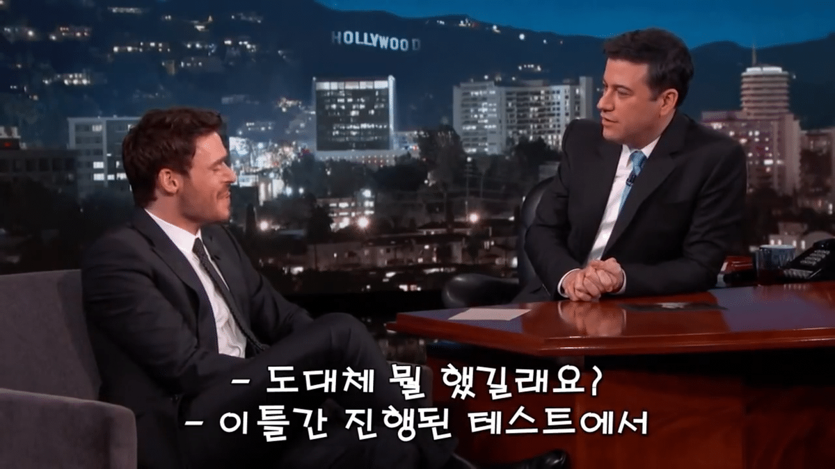 남자배우들이 꽉 끼는 타이즈를 입을때 중요부위를 가리는 방법.jpg | 인스티즈