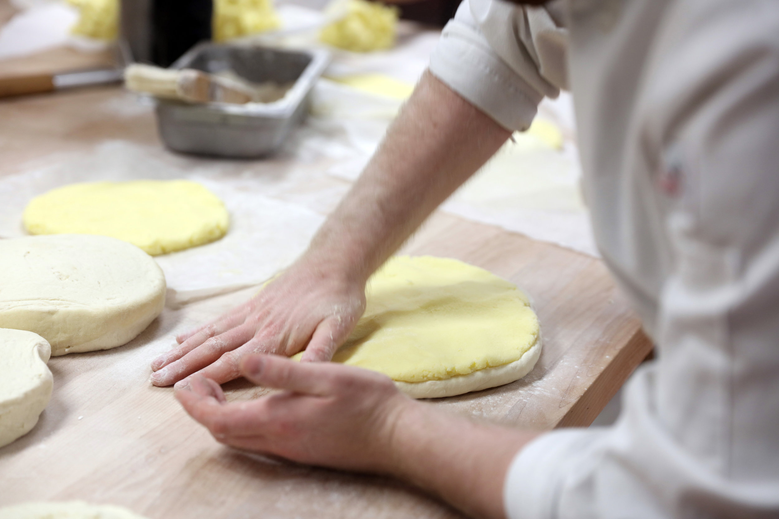 버터맛이 크루와상보다 두배 진하다는 빵.jpg | 인스티즈