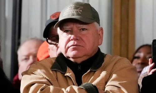 방금 해리스 러닝메이트(부통령)에 지명된 백남은 누구인가 | 인스티즈