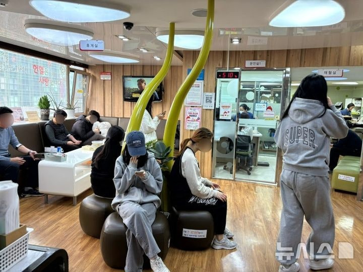 '두쫀쿠'의 선한 영향력?…간만에 붐빈 헌혈의집[현장] | 인스티즈