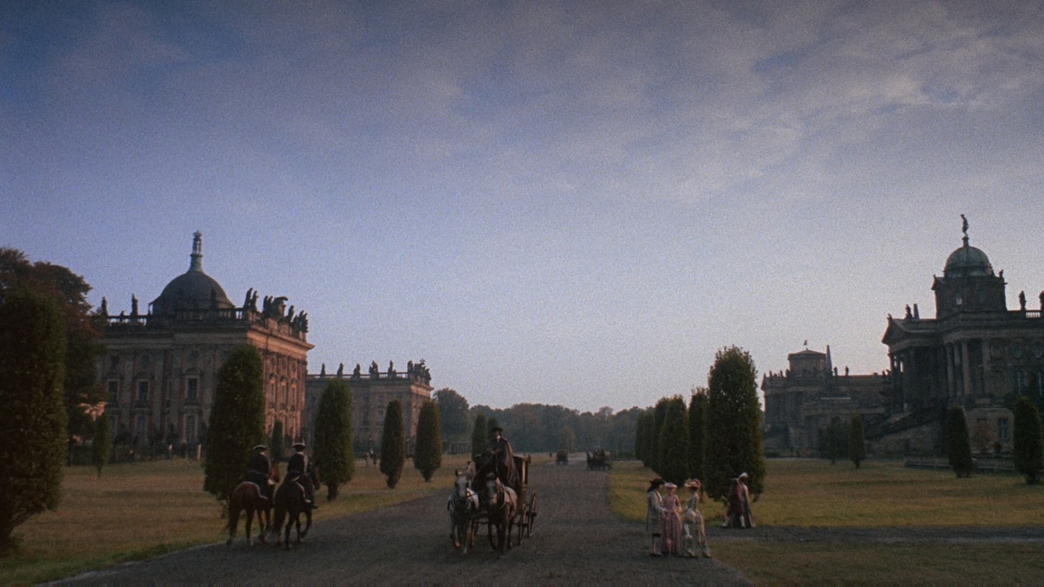 컷 하나하나가 로코코 시대 명화같이 아름답다는 영화.JPG | 인스티즈