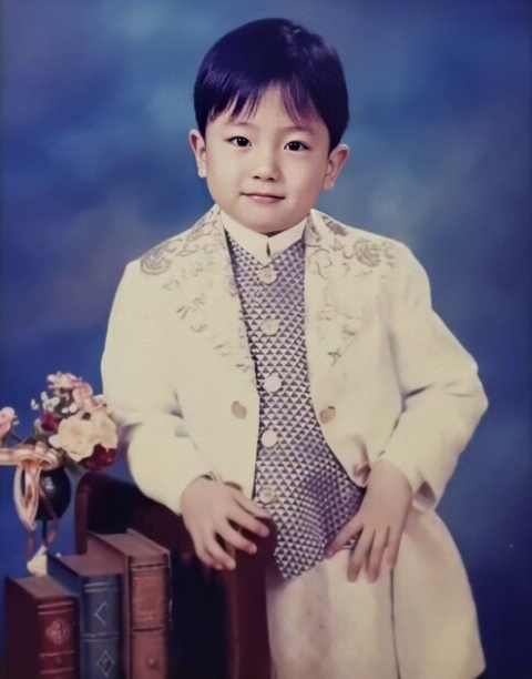 아기때랑 진심 똑같이 생긴 연예인 말해보는 달글 캡쳐👼 | 인스티즈