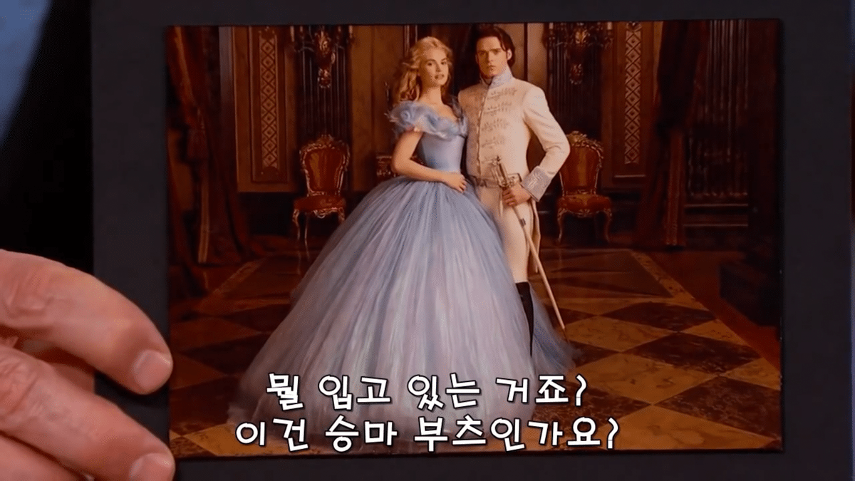 남자배우들이 꽉 끼는 타이즈를 입을때 중요부위를 가리는 방법.jpg | 인스티즈