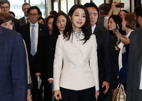 논란 부른 김건희 여사 단독일정 증가 | 인스티즈