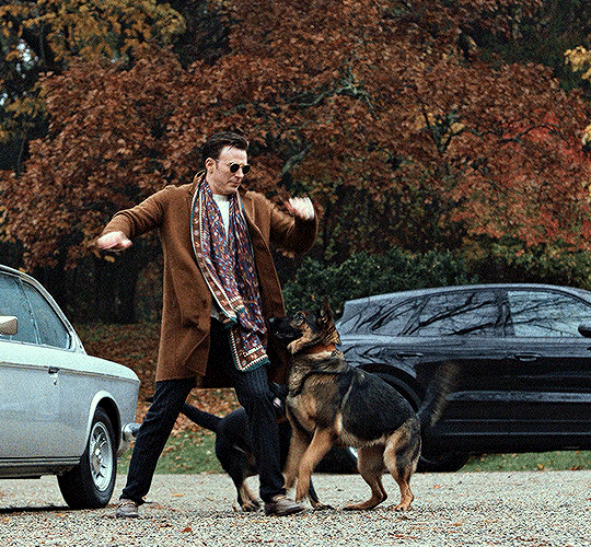 영화 나이브스 아웃에서 크리스 에반스가 바꾼 대사.gif | 인스티즈