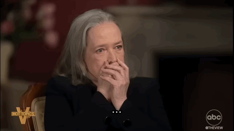 33년만에 자신이 엄마한테 잘못이 없다는걸 알게된 배우 반응 | 인스티즈