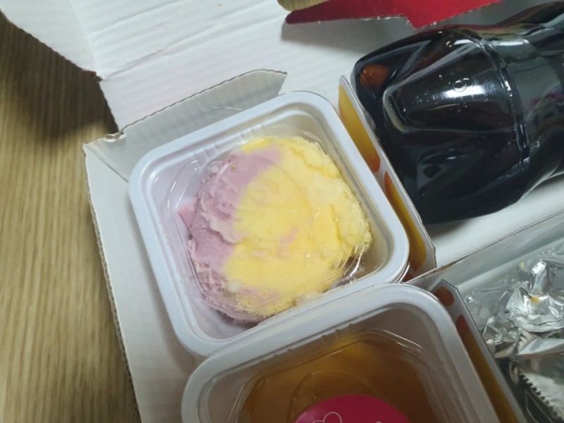 네네치킨 초창기에 배달하면 줬던거 | 인스티즈