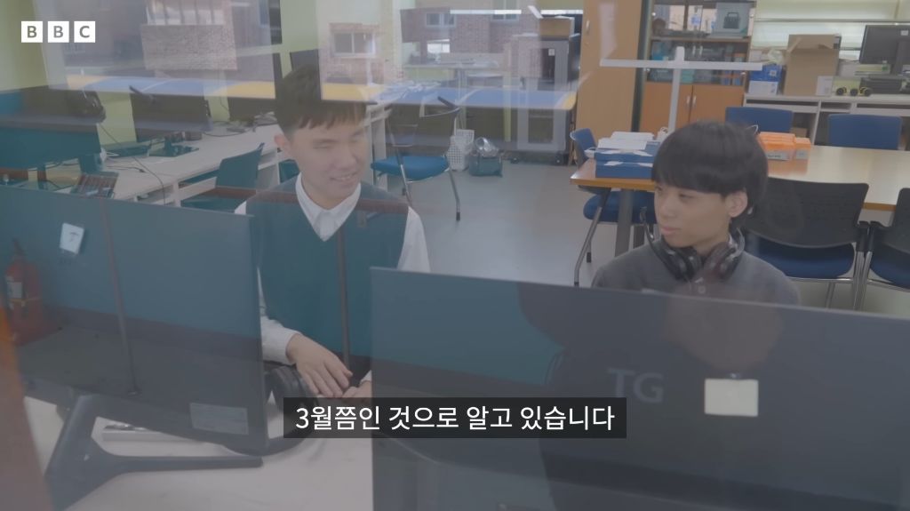 '밤 10시 종료' 가장 긴 수능을 치르는 학생들 | 인스티즈