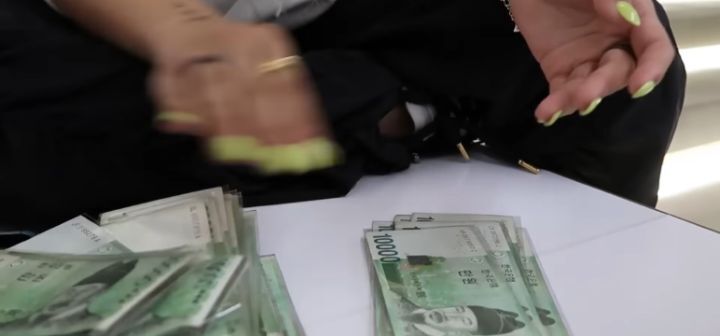 블랙핑크 콘서트 리사를 위해 선물준비한 씨엘씨 쏜(ft.민니) | 인스티즈