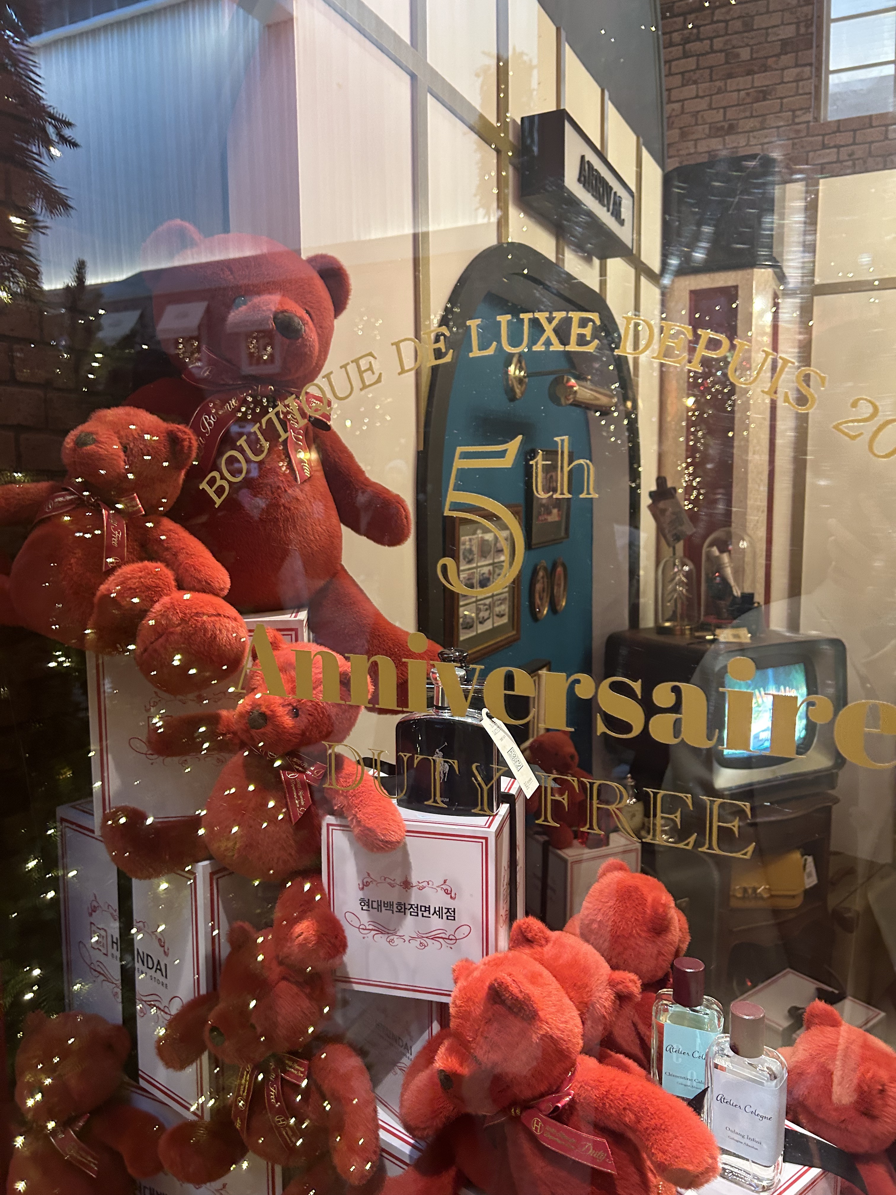 벌써 인기 엄청난 여의도 더현대 크리스마스 빌리지 해리의 꿈의 상점 | 인스티즈