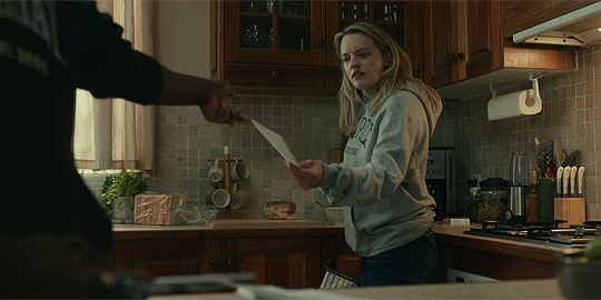 소시오패스 남편한테서 도망친 후 몇주 뒤 남편이 자살했다는 소식을 들었는데...gif | 인스티즈