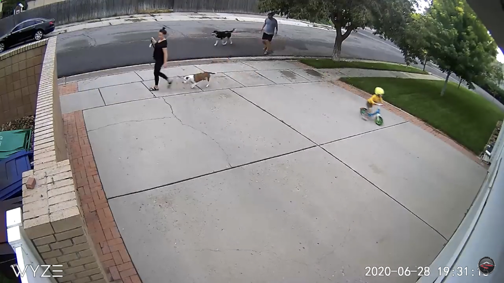 옆집애가 자꾸 우리집 주차장에서 자전거를 타길래 조치를 취했습니다 | 인스티즈