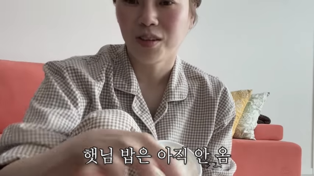 아침식사에 곁들이는 토마토주스 한 컵 (입짧은햇님) | 인스티즈